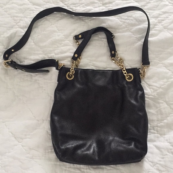 Michael Kors Crossbody - Picture 1 of 2